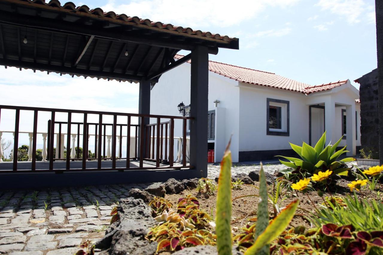 Villa Capelinhos Capelo Buitenkant foto